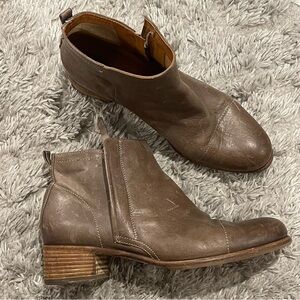 Alberto Fermani SERAFINA brown leather ankle side zip boots